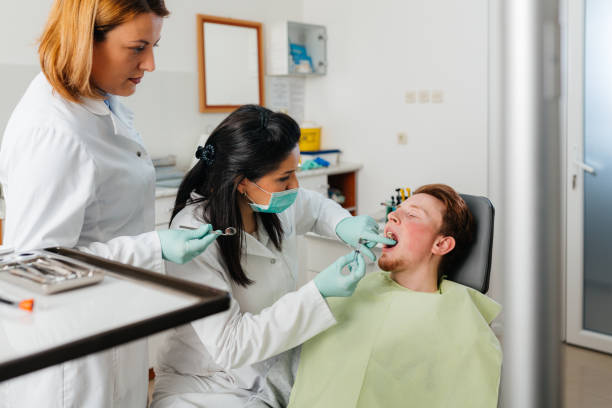 Best Emergency Tooth Extraction  in Tiltonsville, OH